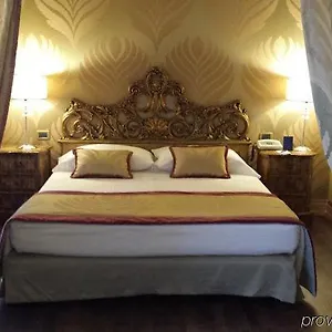 Amadeus 4* Venedig