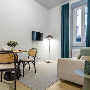 Bed & Breakfast House Of Design Casati, Milan