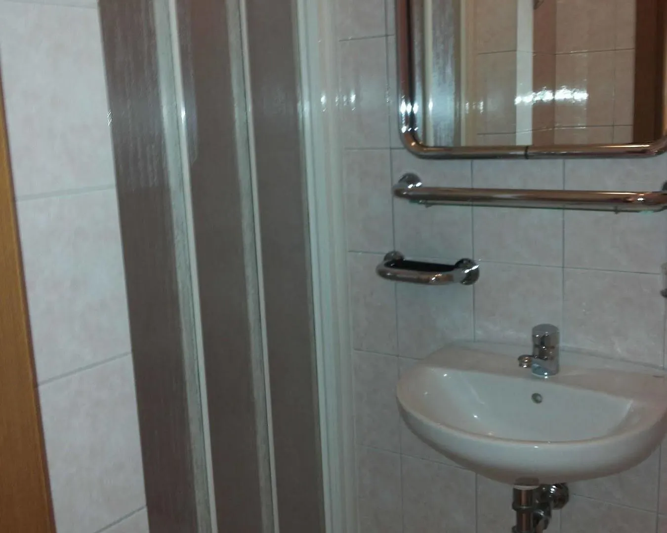 **  Hotel Le Querce Milánó Olaszország